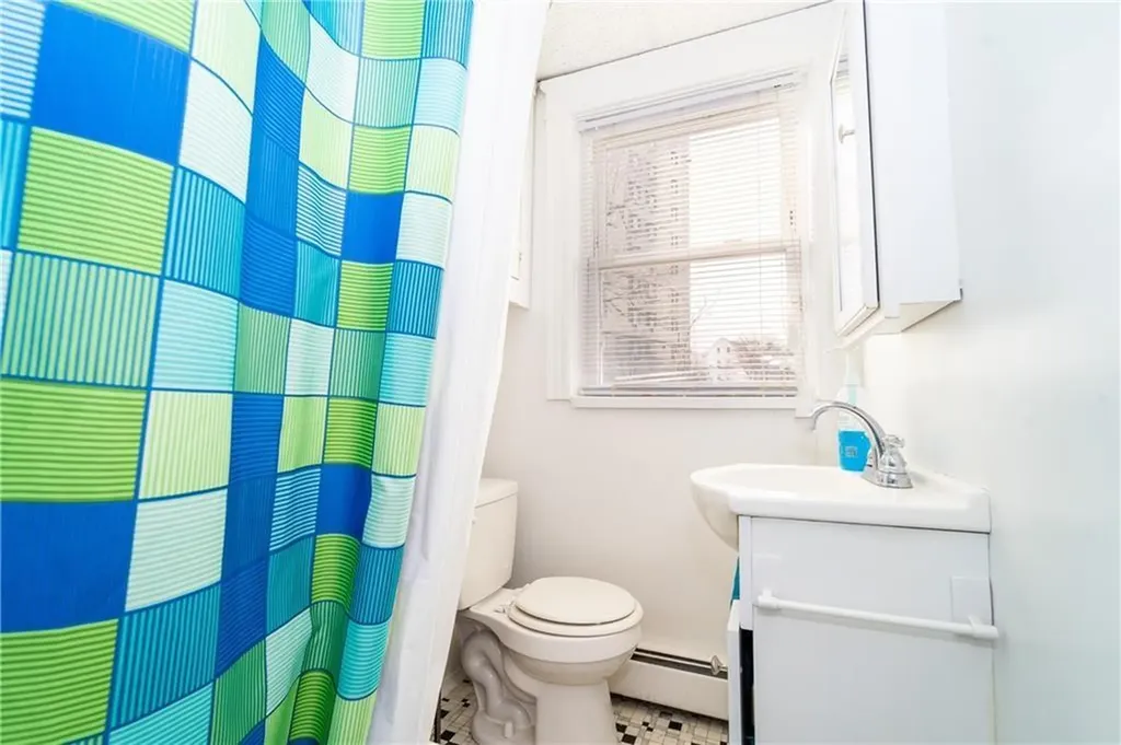 15 16 Judith Street Providence RI 02909