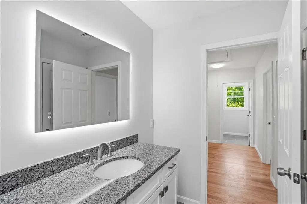 6 Teresa Ann Crossing West Warwick RI 02893