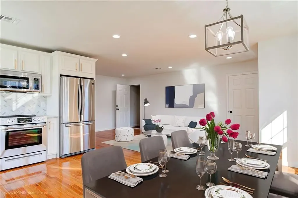17 Slocum Street Providence RI 02909