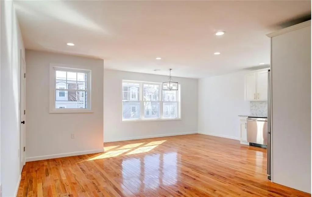 17 Slocum Street Providence RI 02909