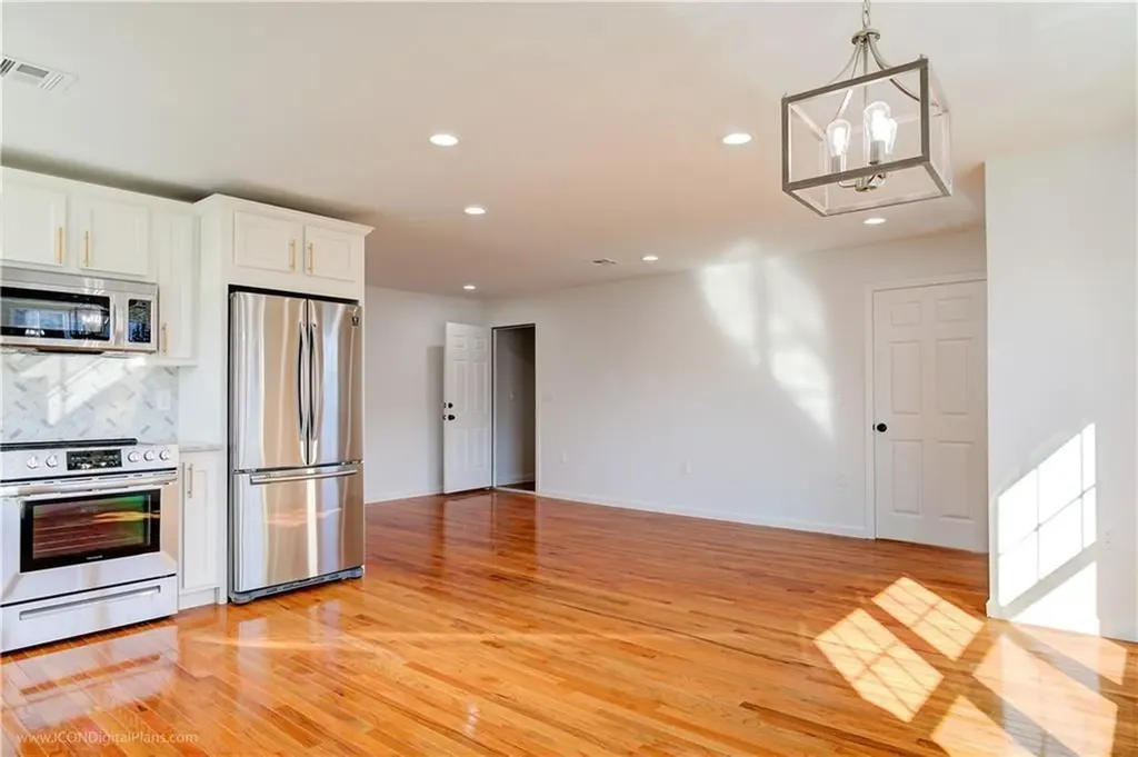 17 Slocum Street Providence RI 02909