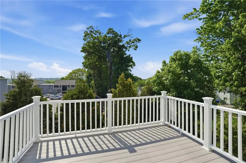 4 Teresa Ann Crossing West Warwick RI 02893