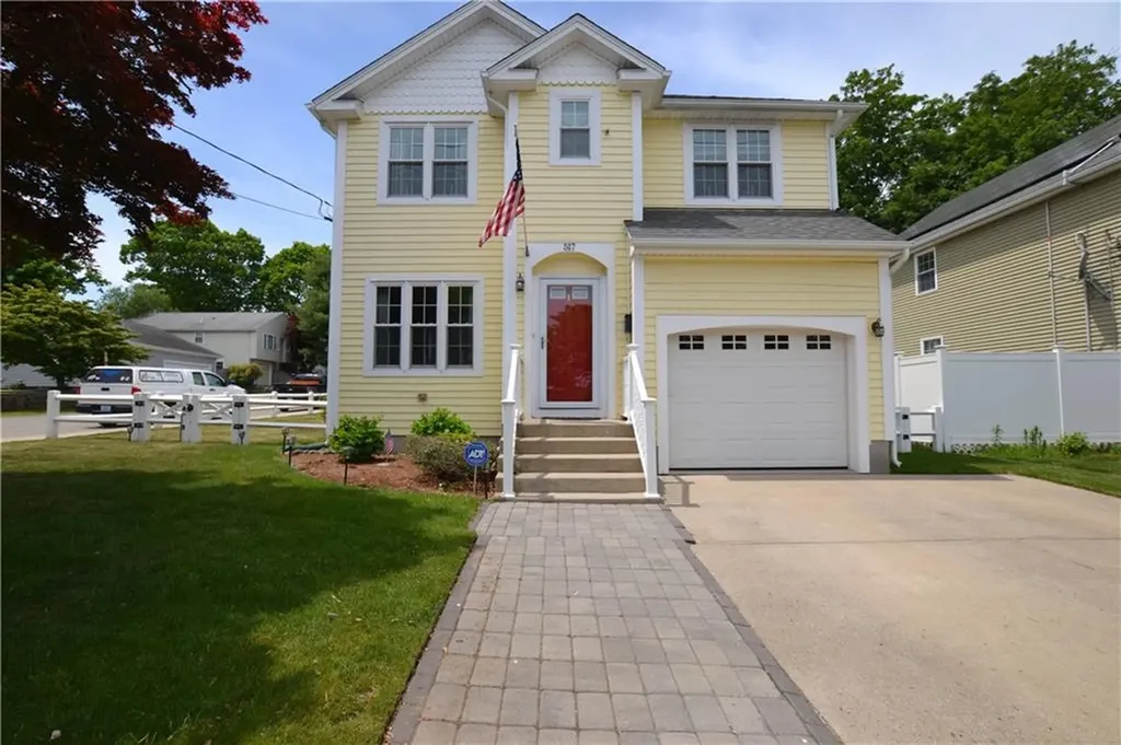 517 Pleasant Street Pawtucket RI 02860