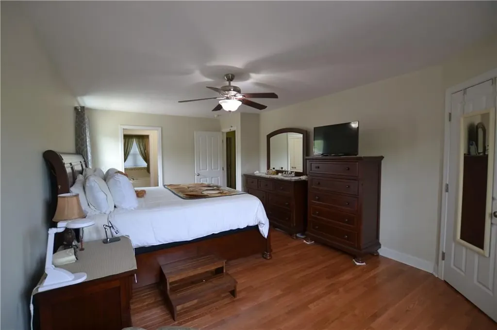 517 Pleasant Street Pawtucket RI 02860