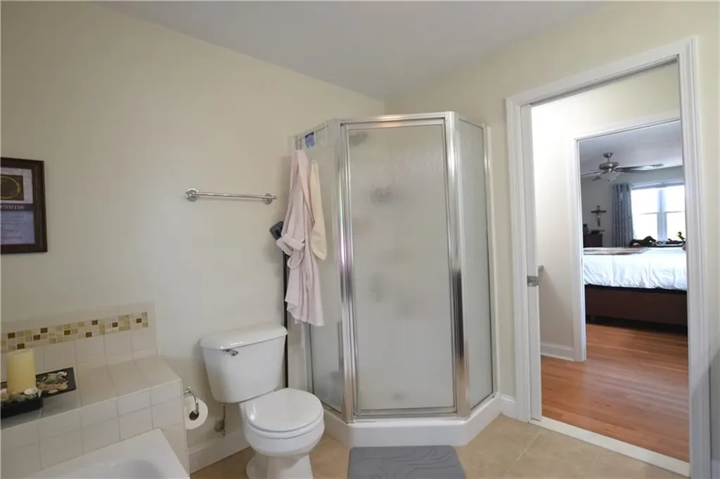517 Pleasant Street Pawtucket RI 02860