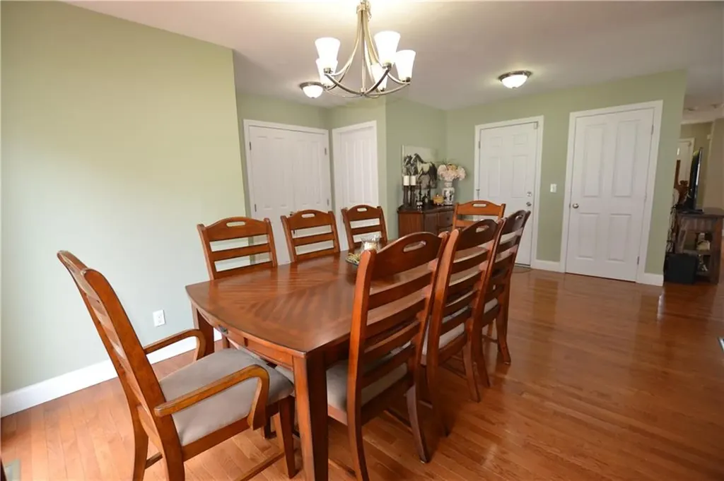 517 Pleasant Street Pawtucket RI 02860