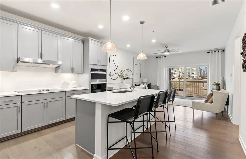 141 East Point Drive East Providence RI 02916