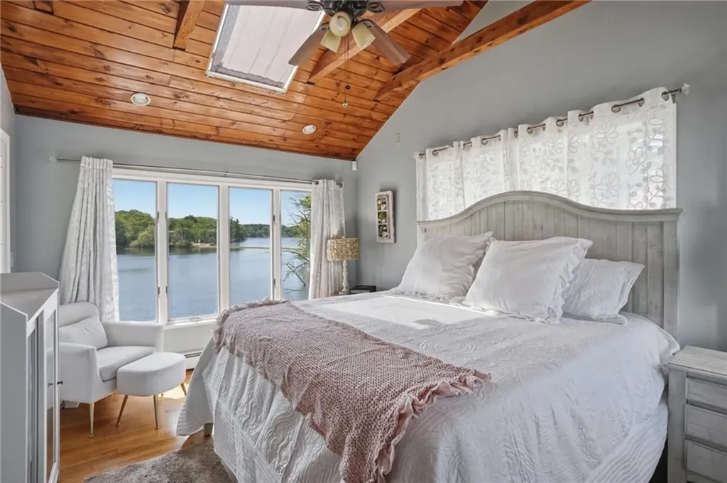 31 Beverly Circle Smithfield RI 02828