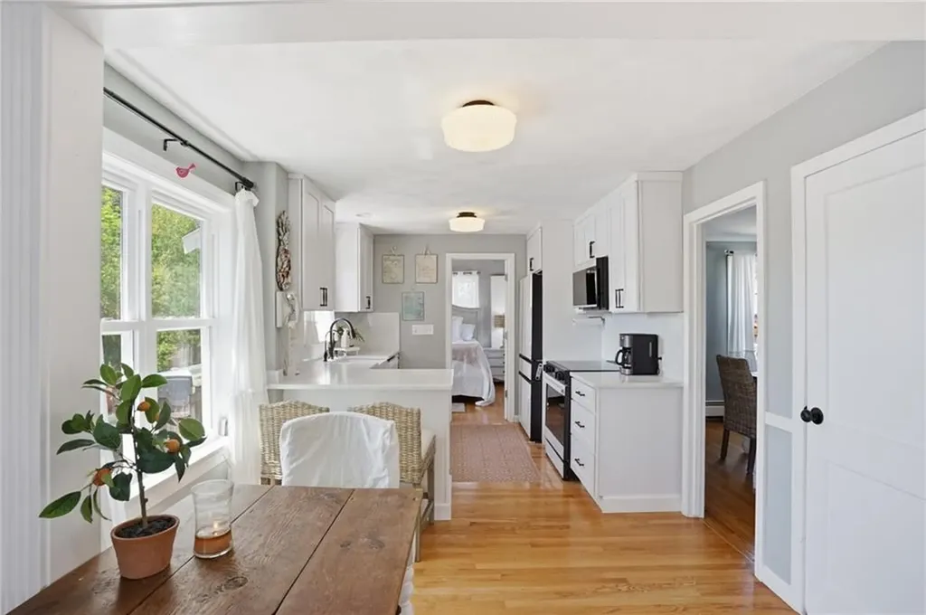 31 Beverly Circle Smithfield RI 02828