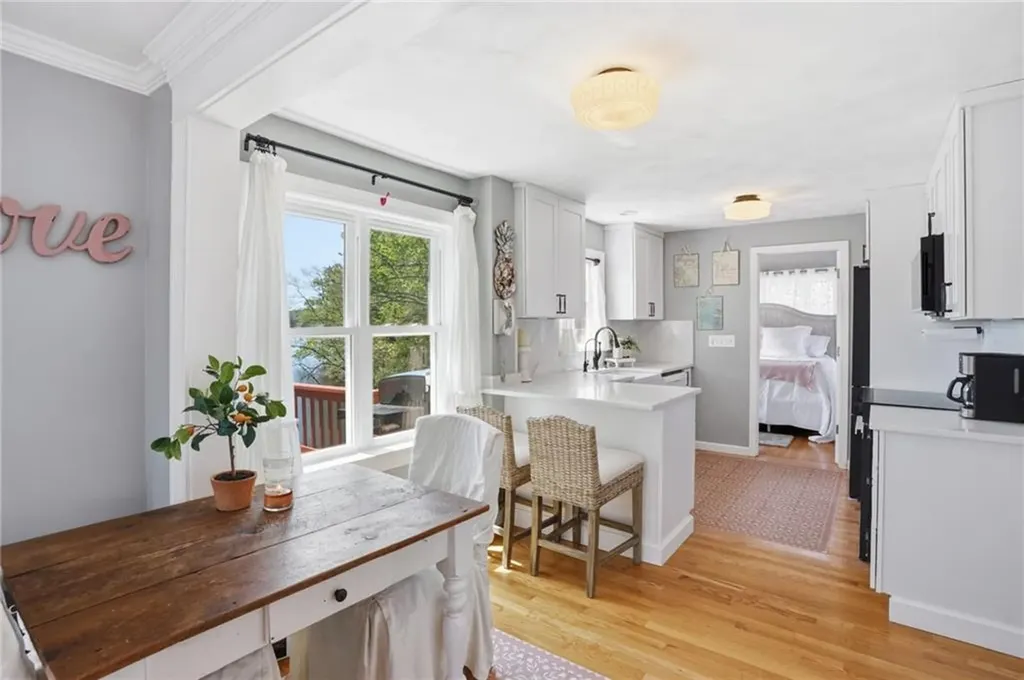 31 Beverly Circle Smithfield RI 02828