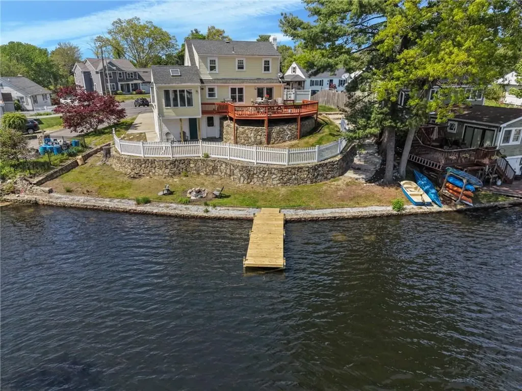 31 Beverly Circle Smithfield RI 02828