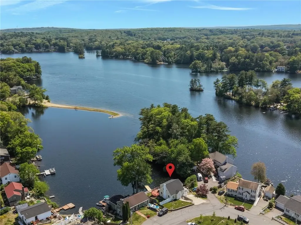 31 Beverly Circle Smithfield RI 02828