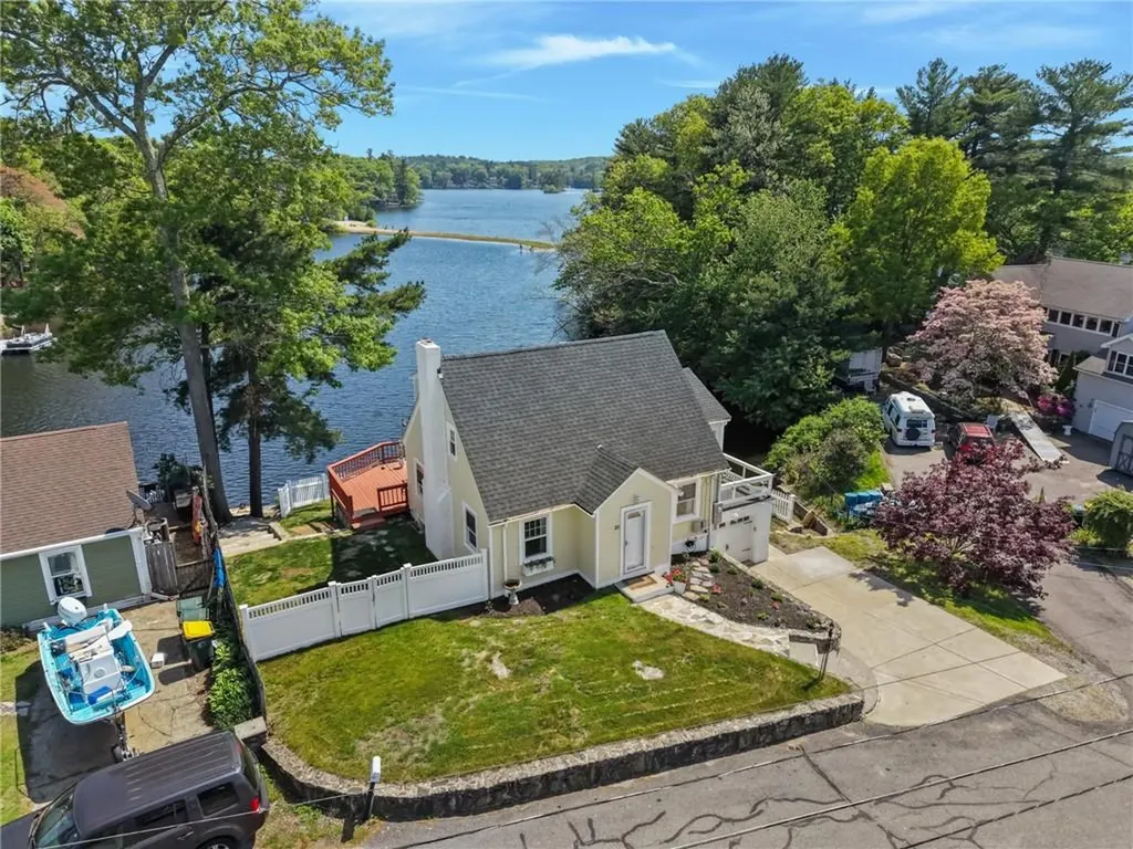 31 Beverly Circle Smithfield RI 02828