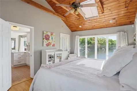 31 Beverly Circle Smithfield RI 02828