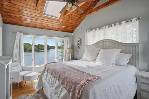 31 Beverly Circle Smithfield RI 02828