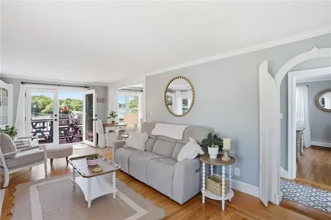31 Beverly Circle Smithfield RI 02828