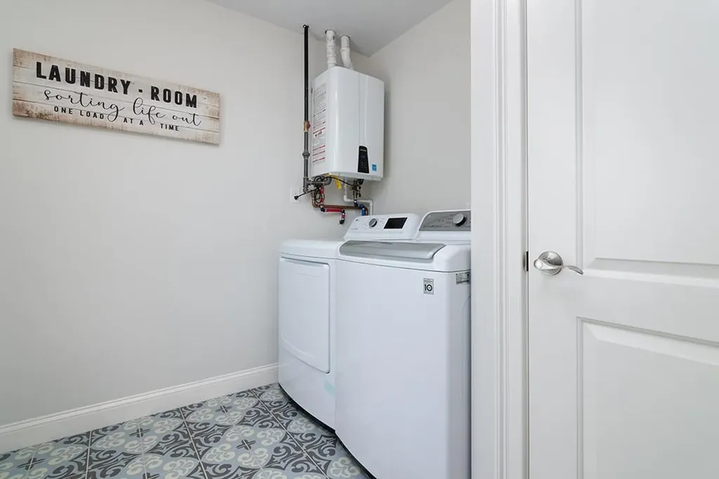 81 Batcheller Avenue Cranston RI 02920