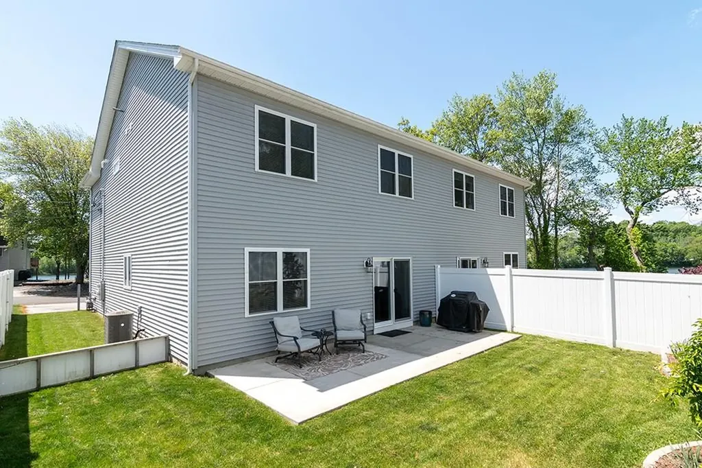 81 Batcheller Avenue Cranston RI 02920