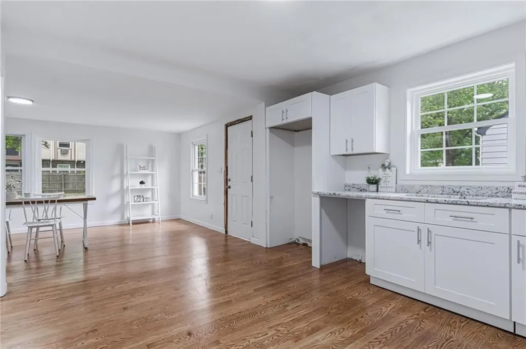 8 Angela Court North Providence RI 02904