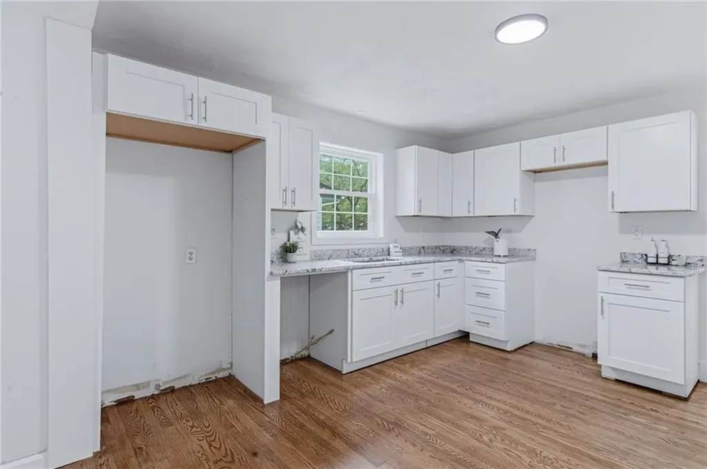 8 Angela Court North Providence RI 02904