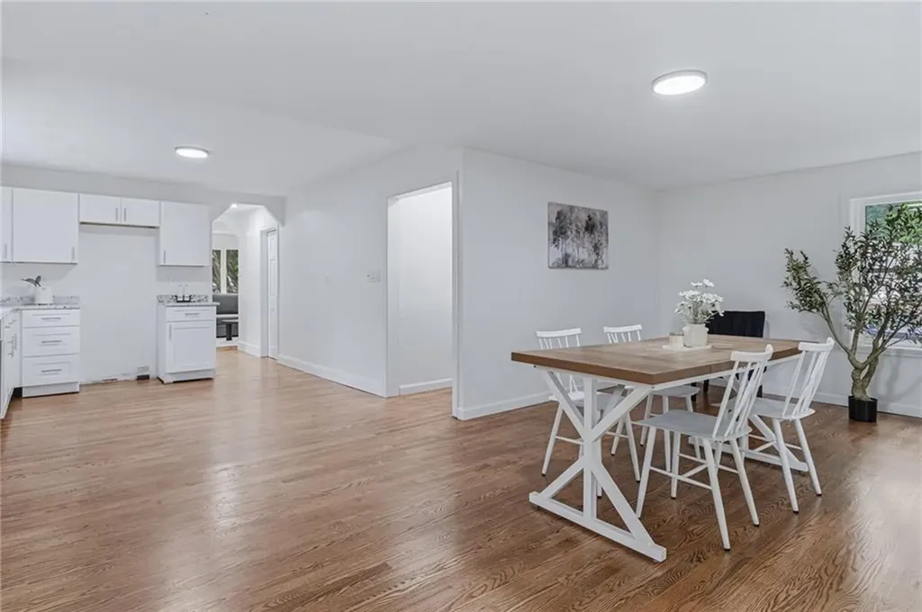 8 Angela Court North Providence RI 02904