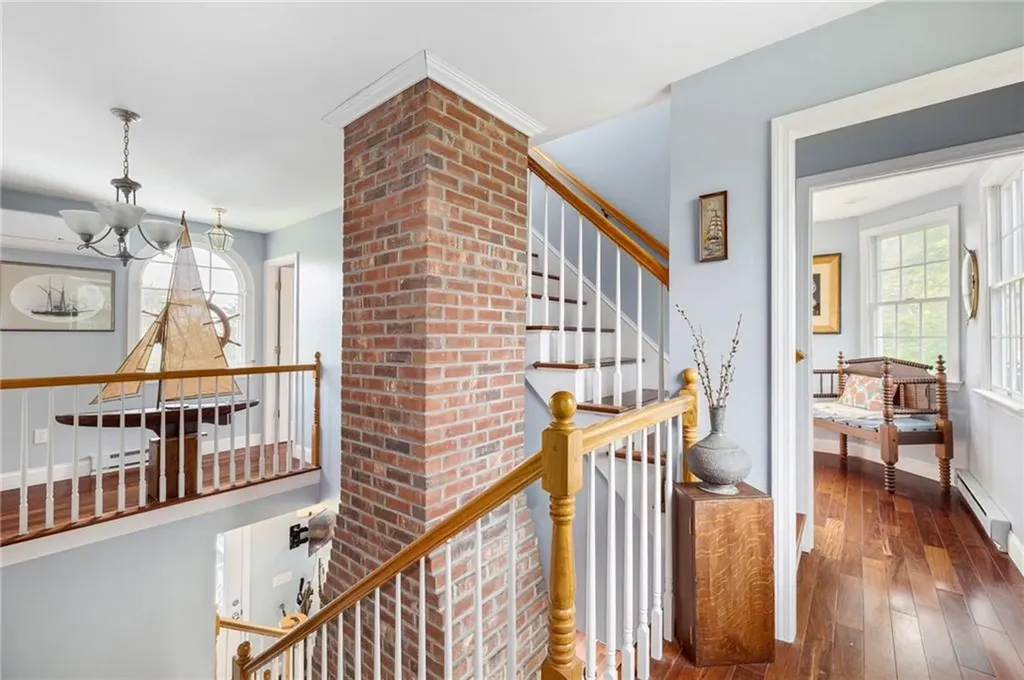 30 Madison Avenue Portsmouth RI 02872
