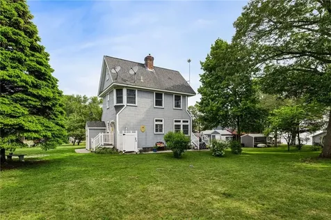 30 Madison Avenue Portsmouth RI 02872