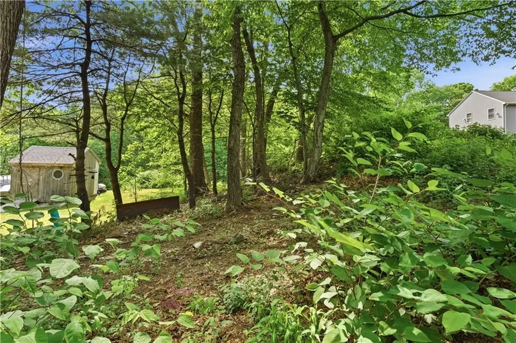 38 Summit Road Cumberland RI 02864