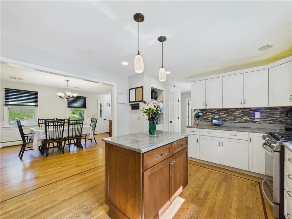26 Vale Court West Greenwich RI 02817