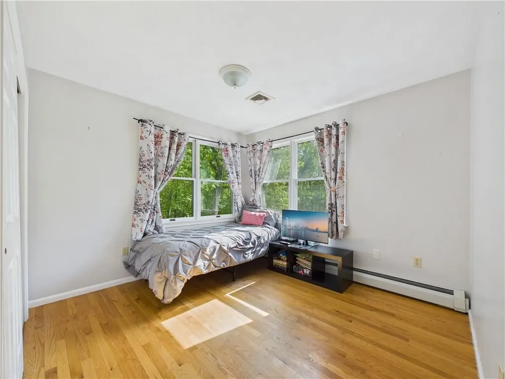 26 Vale Court West Greenwich RI 02817