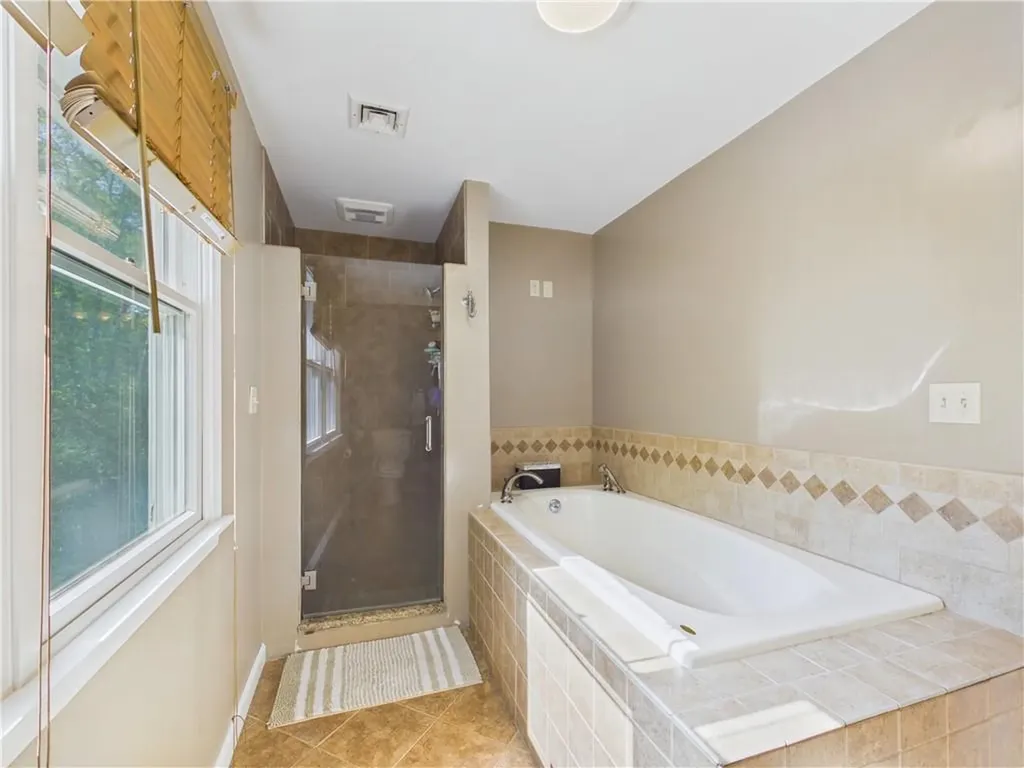 26 Vale Court West Greenwich RI 02817