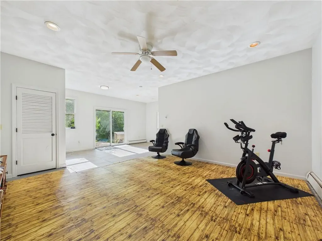 26 Vale Court West Greenwich RI 02817