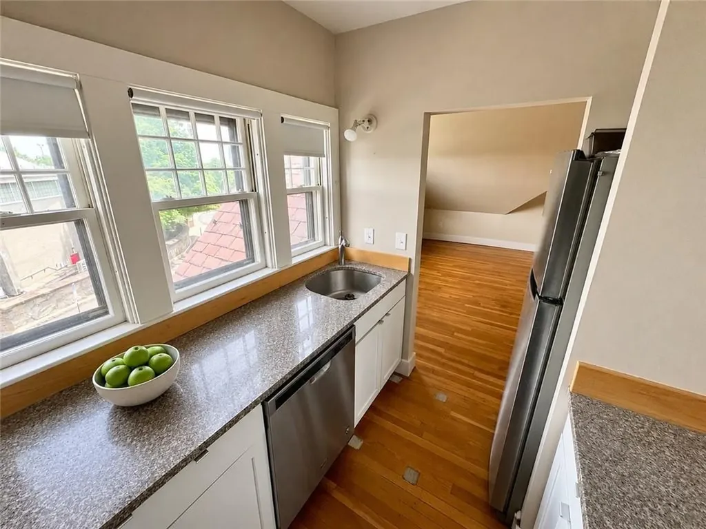 264 Bowen Street Providence RI 02906