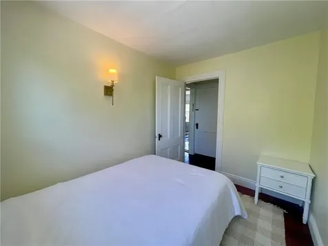 45 Woodlawn Avenue Bristol RI 02809