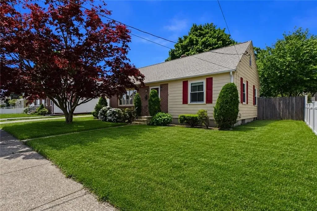 85 2nd Street Pawtucket RI 02861