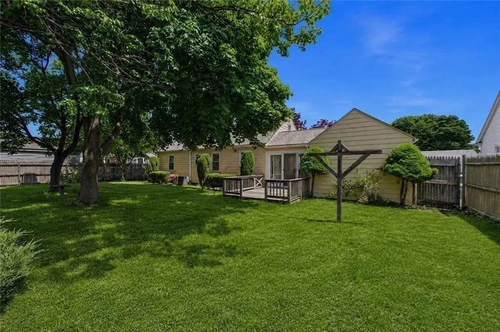 85 2nd Street Pawtucket RI 02861