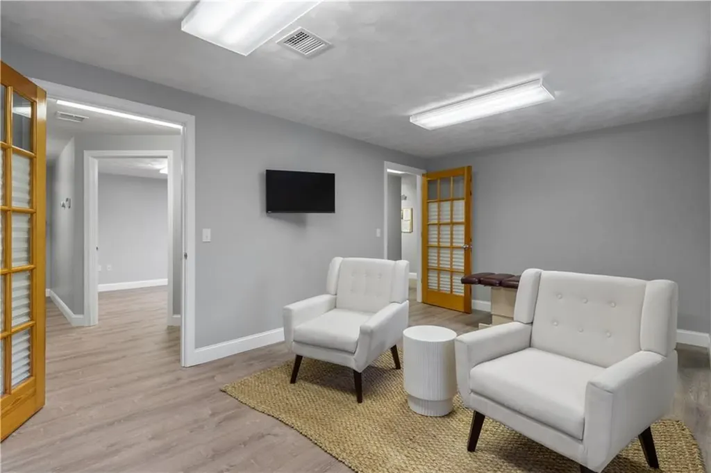 16 Nooseneck Hill Road West Greenwich RI 02817