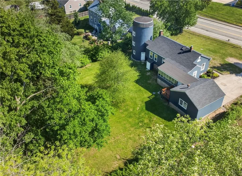 505 Scituate Avenue Cranston RI 02921
