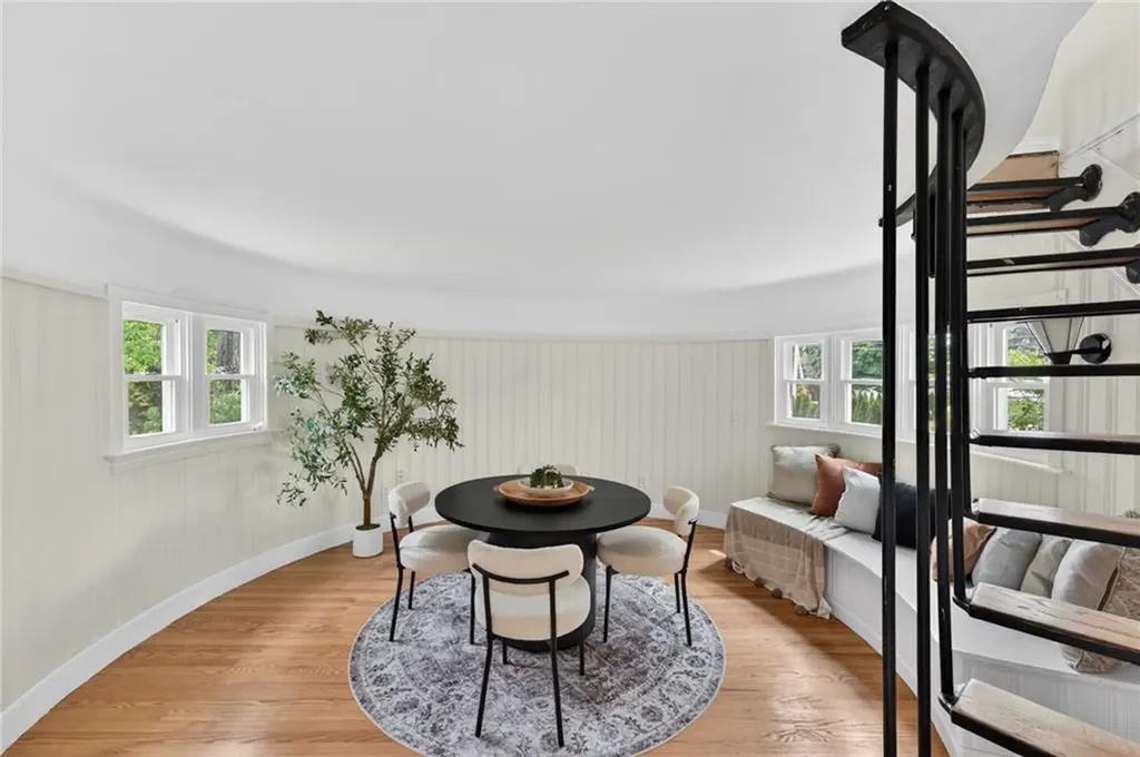 505 Scituate Avenue Cranston RI 02921