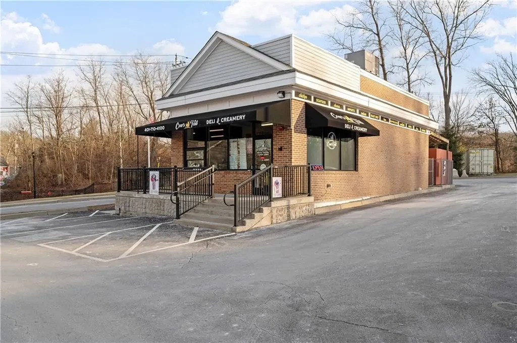 16 High Street Burrillville RI 02859