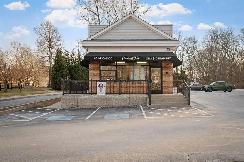 16 High Street Burrillville RI 02859
