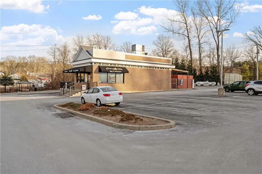 16 High Street Burrillville RI 02859