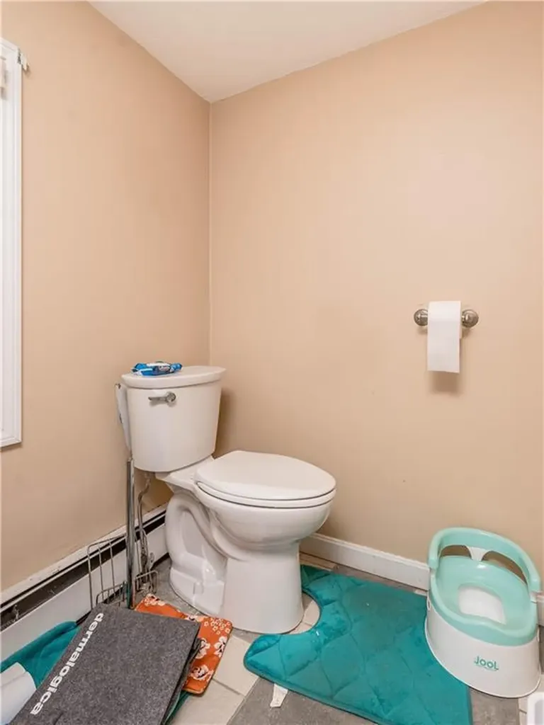 136 Collins Street Attleboro MA 02703