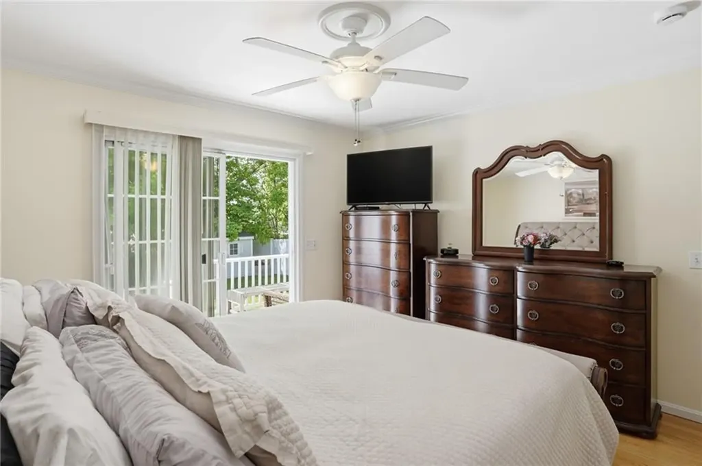 212 Lexington Avenue North Providence RI 02904