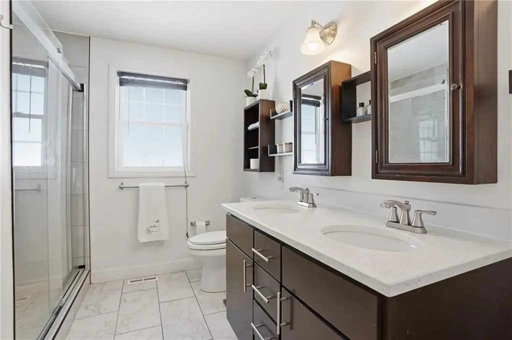 212 Lexington Avenue North Providence RI 02904