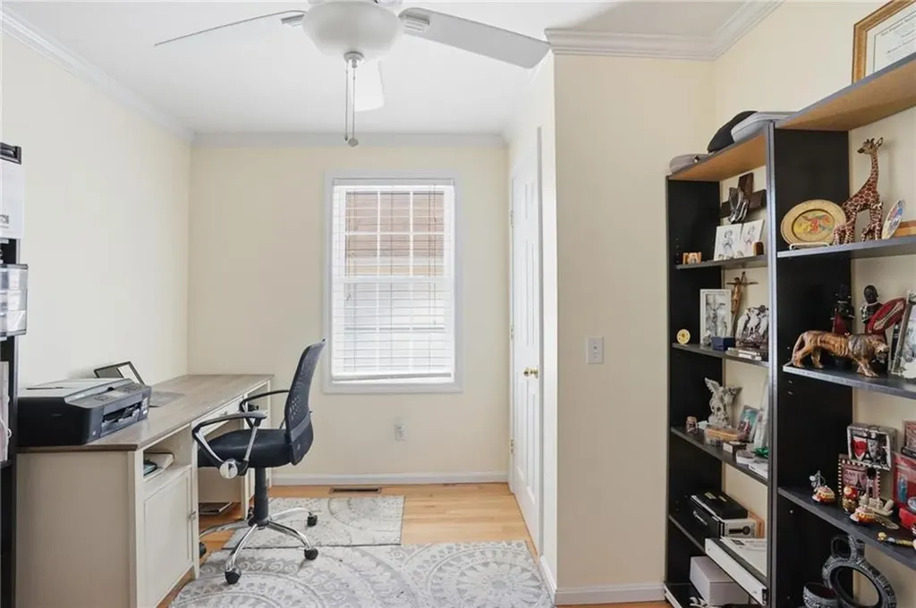 212 Lexington Avenue North Providence RI 02904