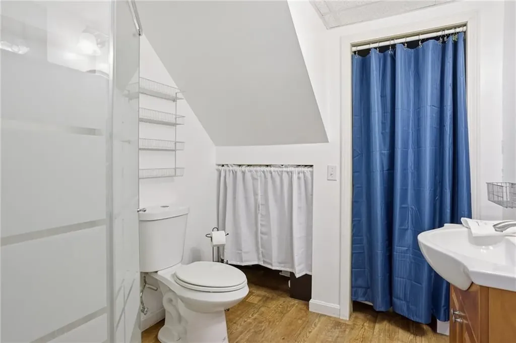 212 Lexington Avenue North Providence RI 02904