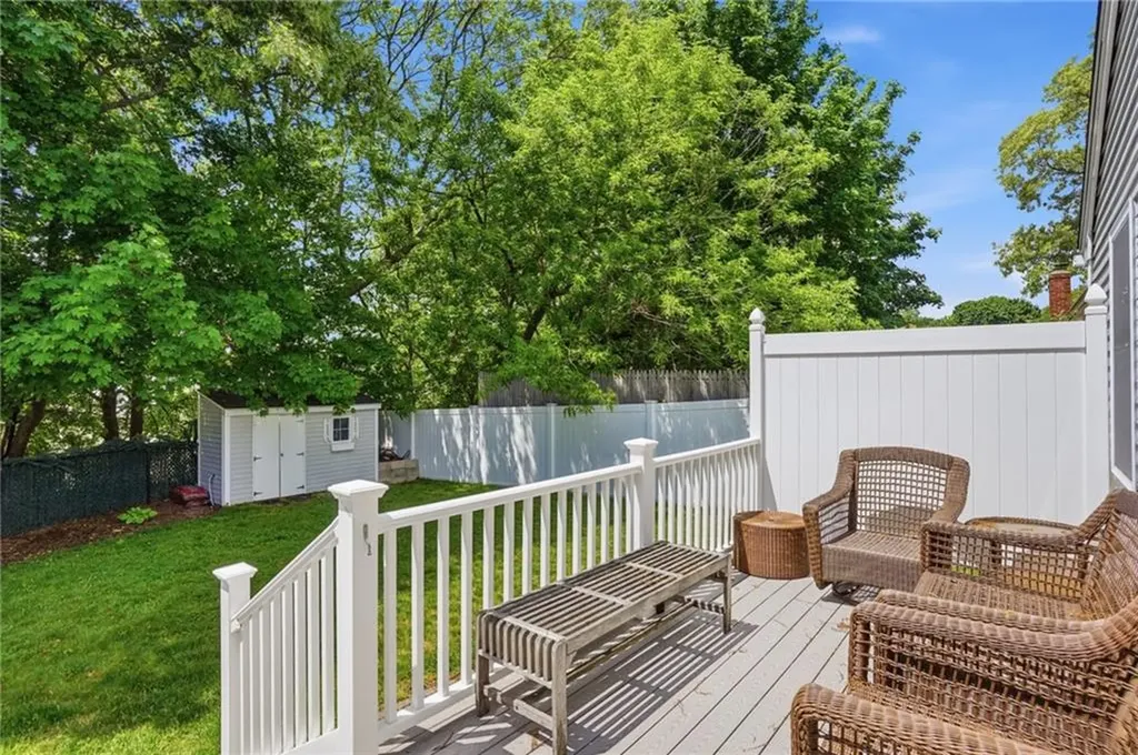 212 Lexington Avenue North Providence RI 02904