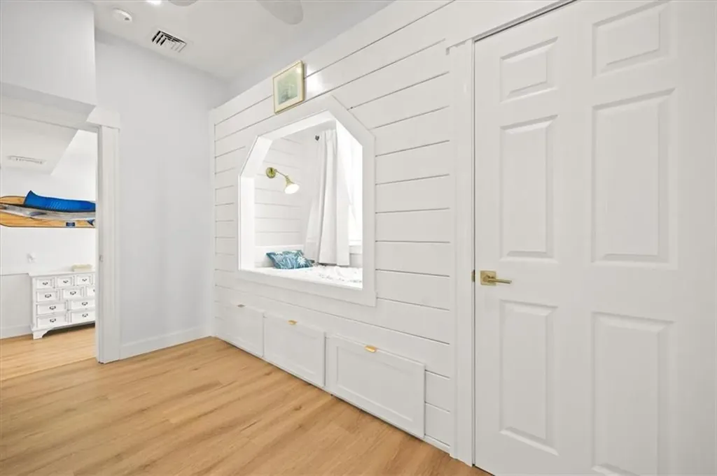 106 King Philip Avenue Bristol RI 02809