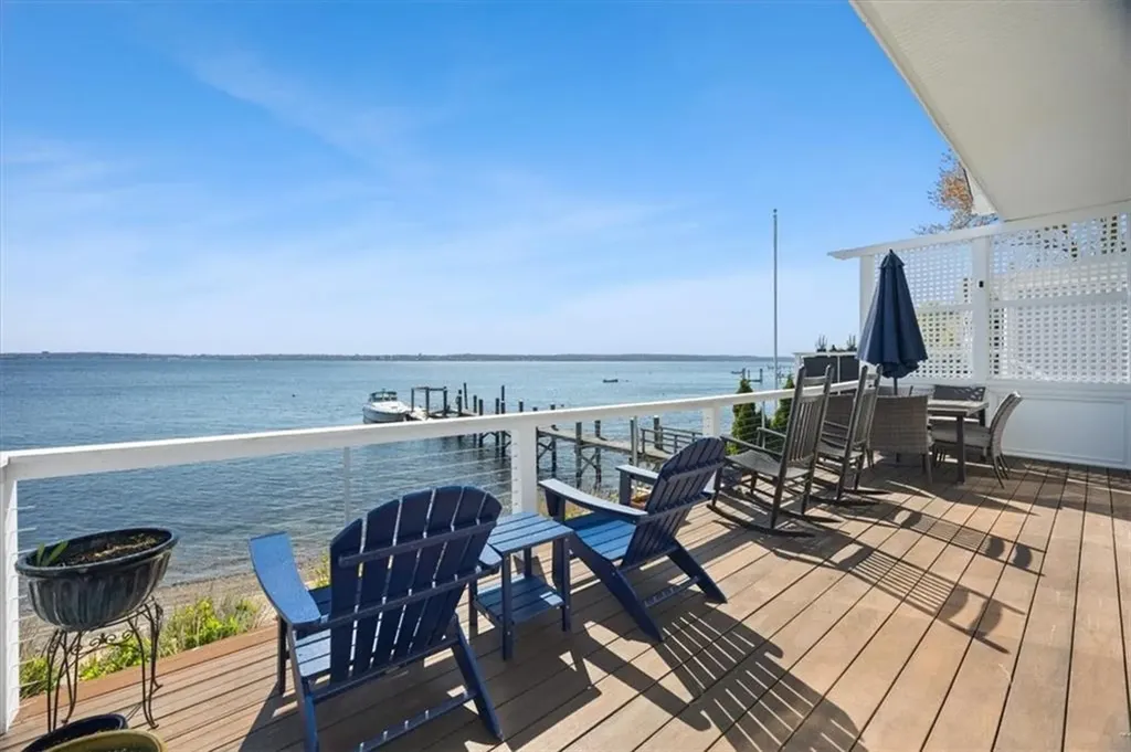 106 King Philip Avenue Bristol RI 02809